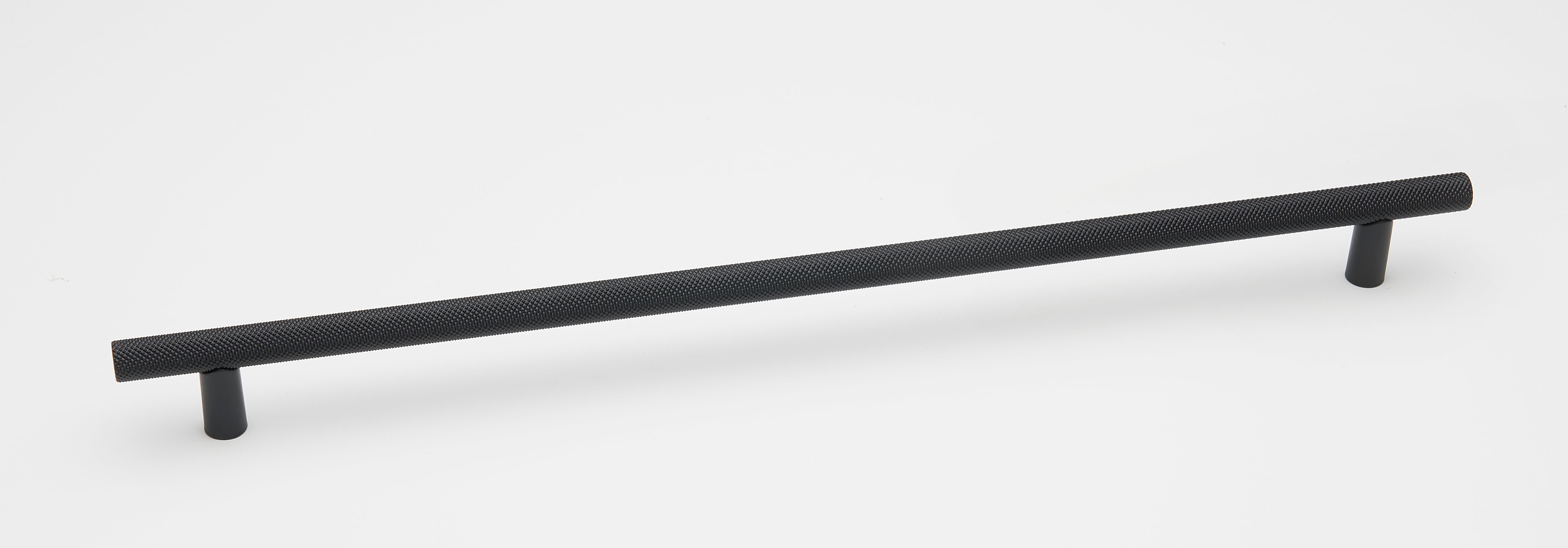 Alno Vita Bella 18-Inch Cabinet Pull Bar with Knurled Design