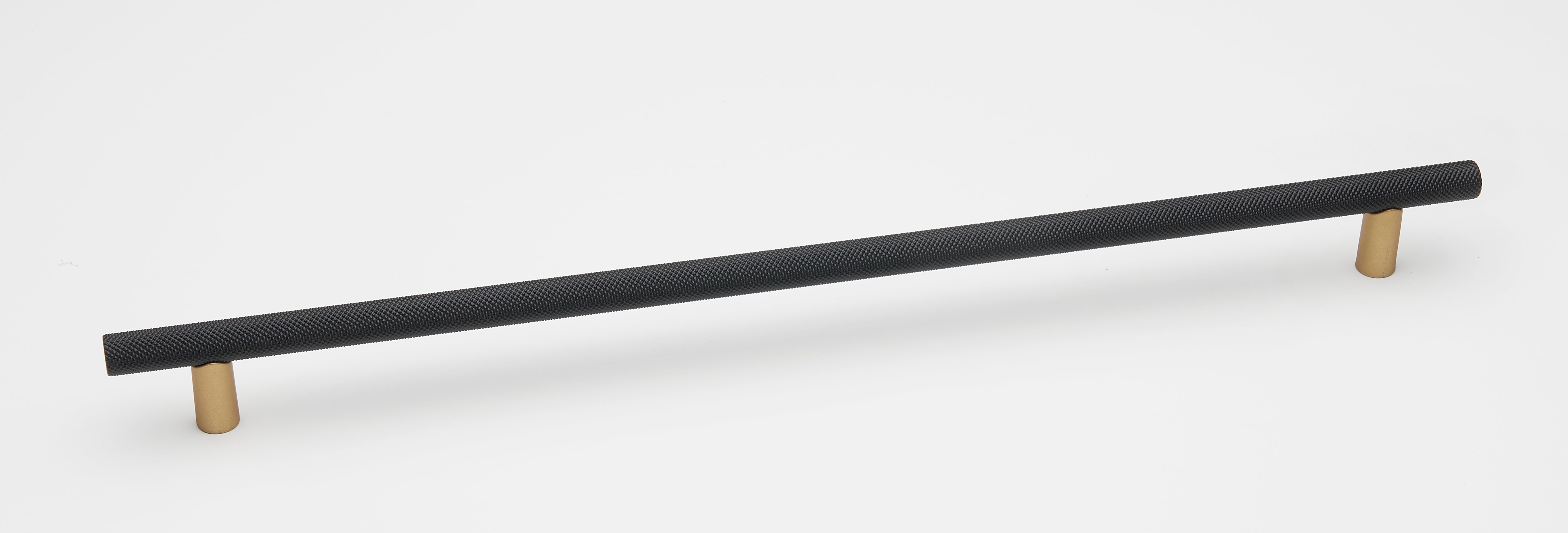 Alno Vita Bella 18-Inch Knurled Appliance Pull Bar for Elegant Kitchens