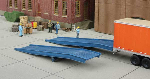 Walthers 933 - 4130 Package of Two HO Scale Loading Ramps for Model Trains